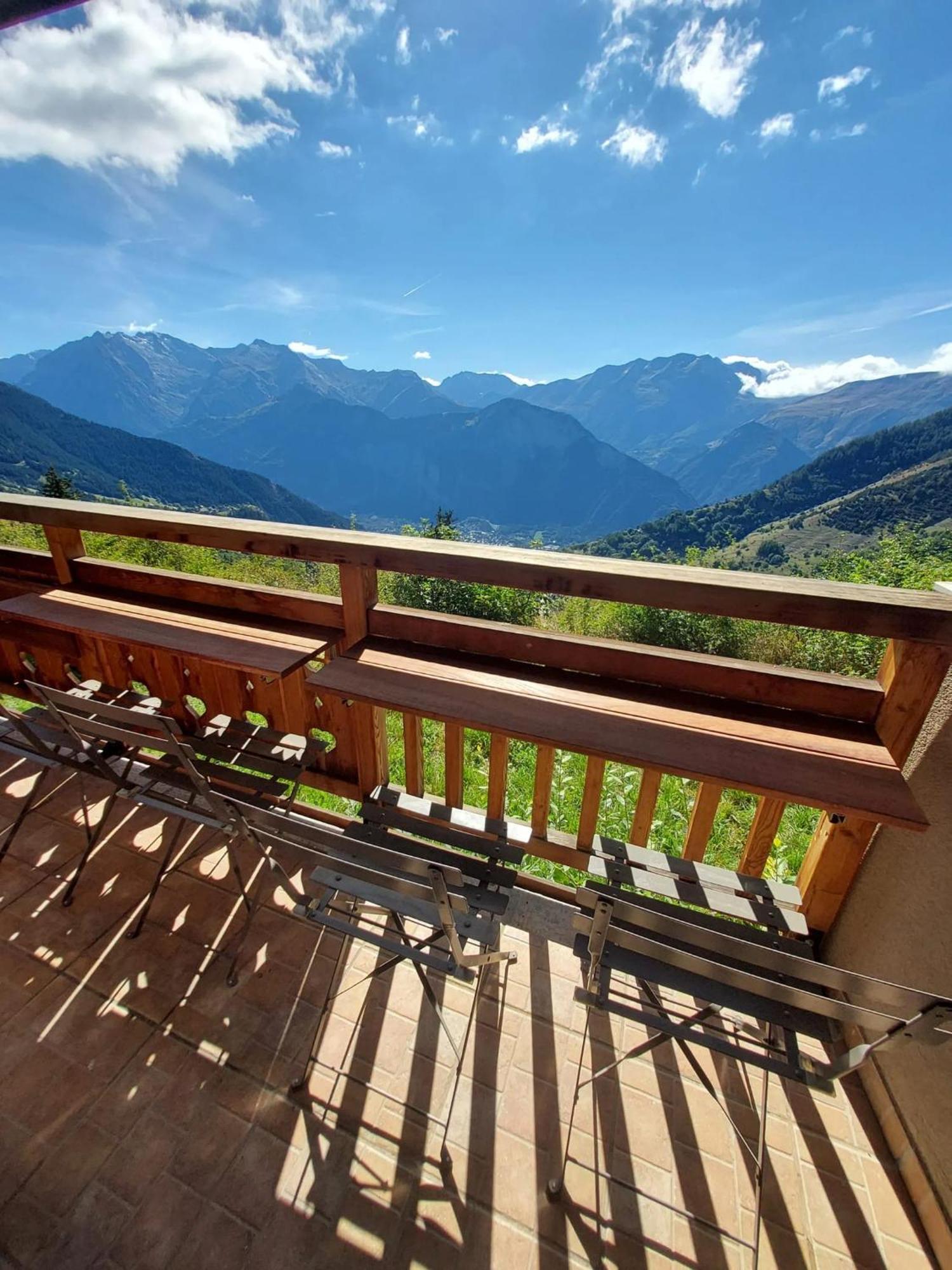 Appartement Confortable A L'Alpe D'Huez De 27 M² Avec Vue Montagne מראה חיצוני תמונה