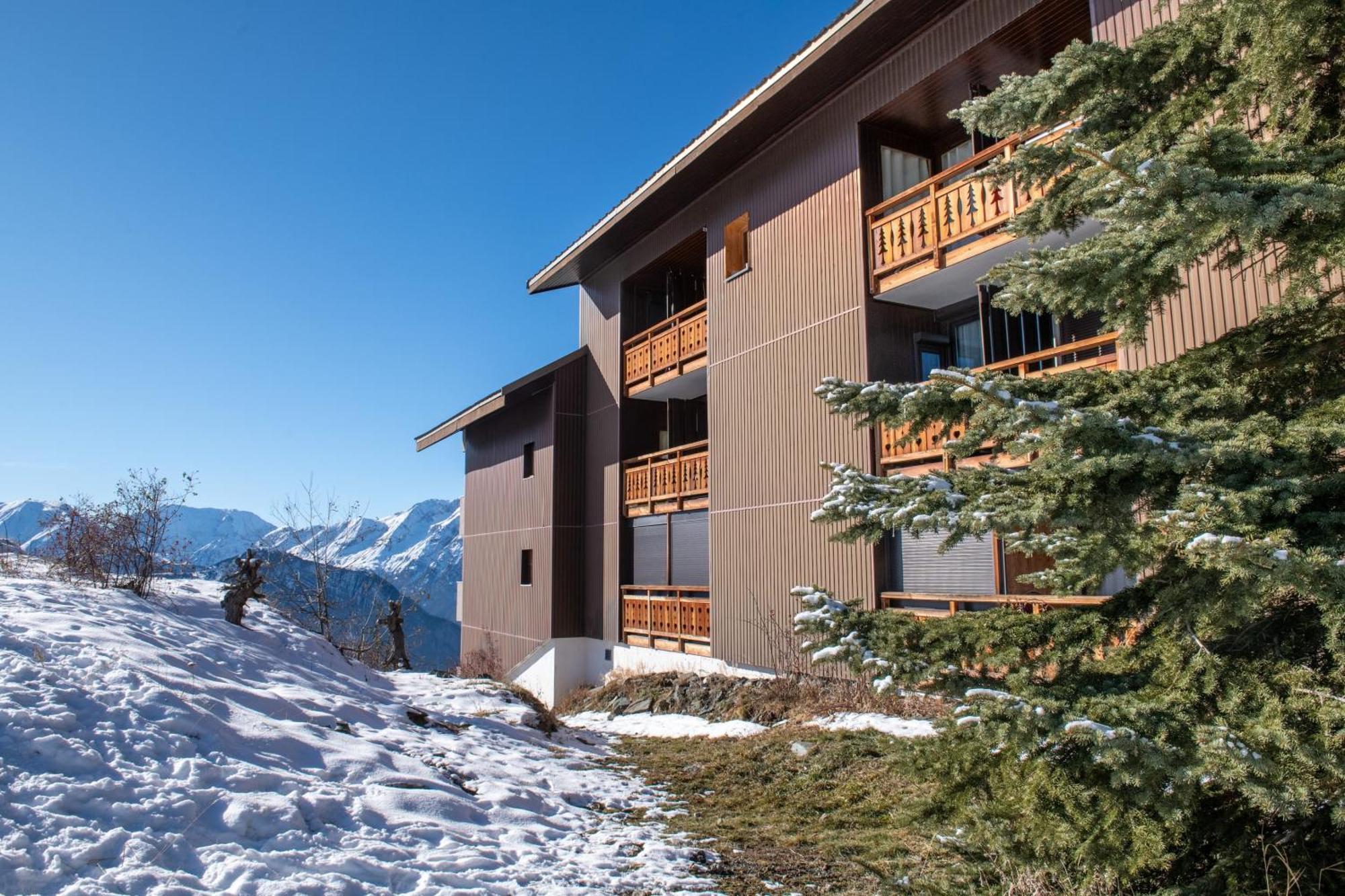 Appartement Confortable A L'Alpe D'Huez De 27 M² Avec Vue Montagne מראה חיצוני תמונה