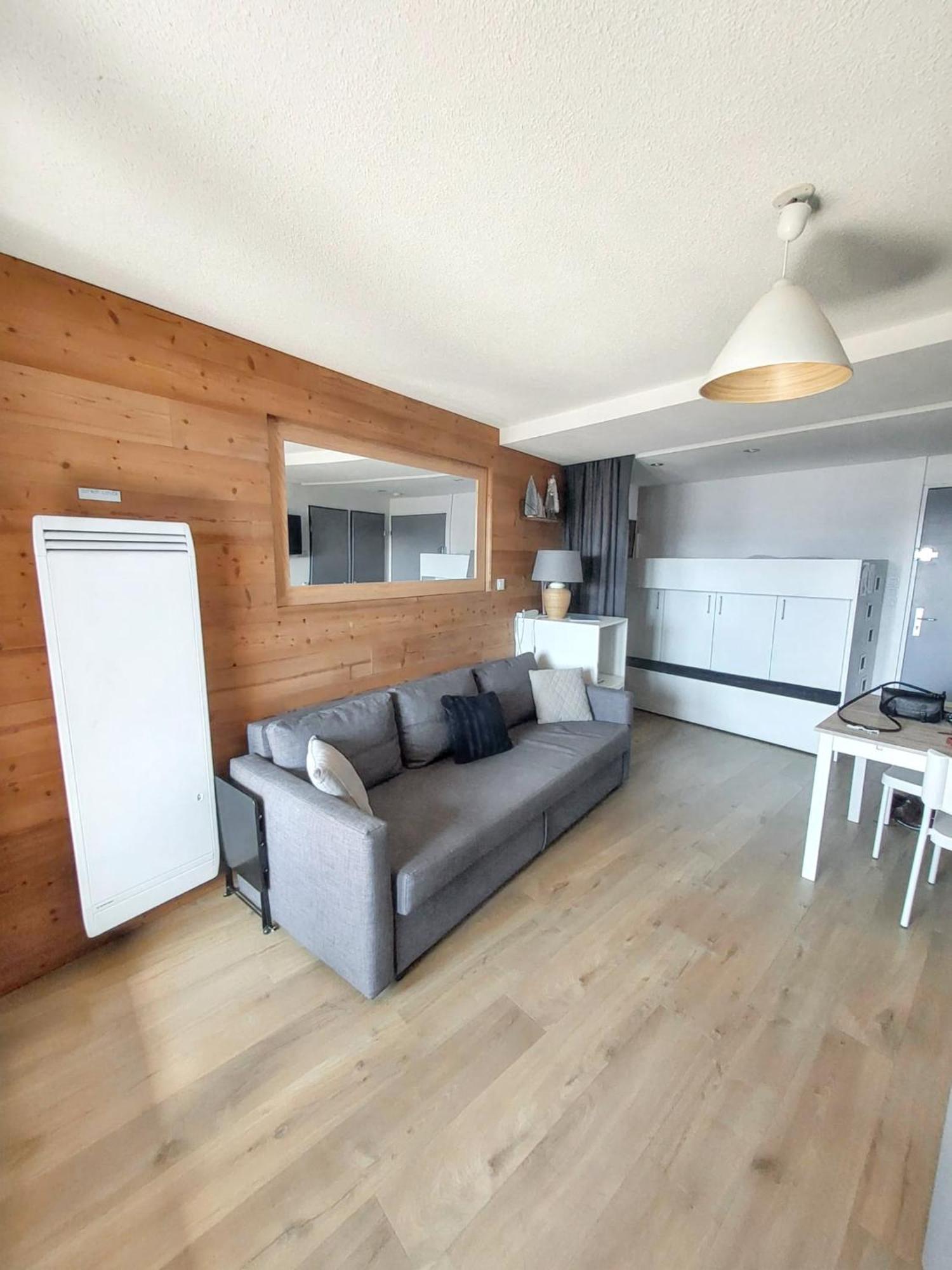 Appartement Confortable A L'Alpe D'Huez De 27 M² Avec Vue Montagne מראה חיצוני תמונה
